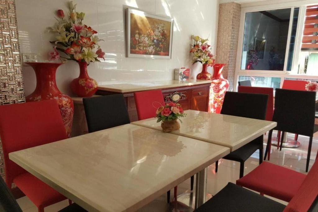 V-House Hotel Trang Εξωτερικό φωτογραφία