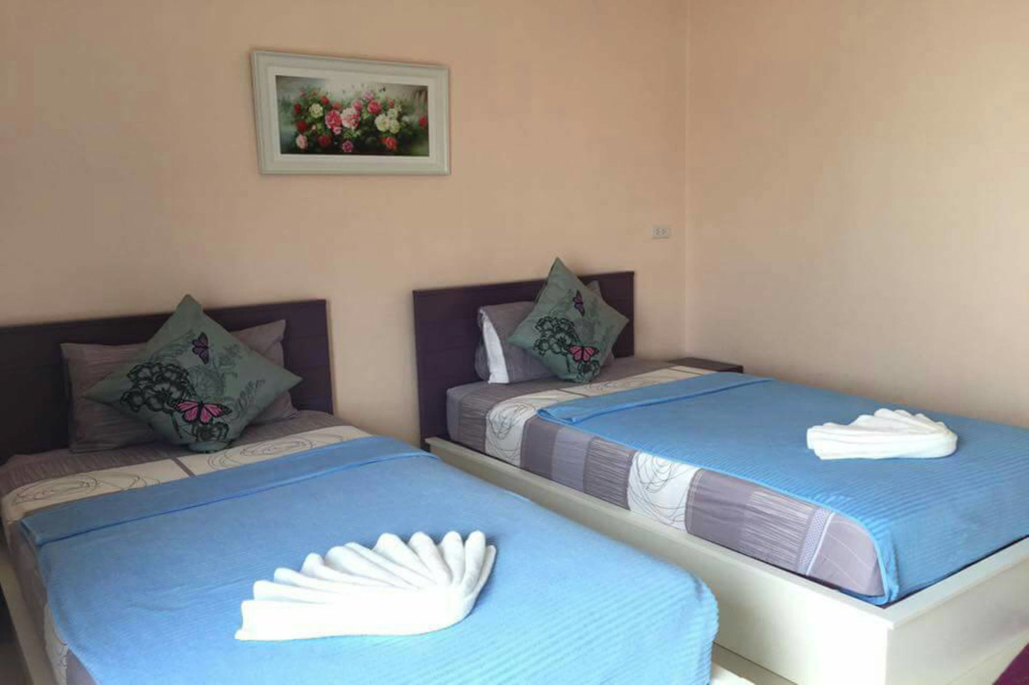 V-House Hotel Trang Εξωτερικό φωτογραφία