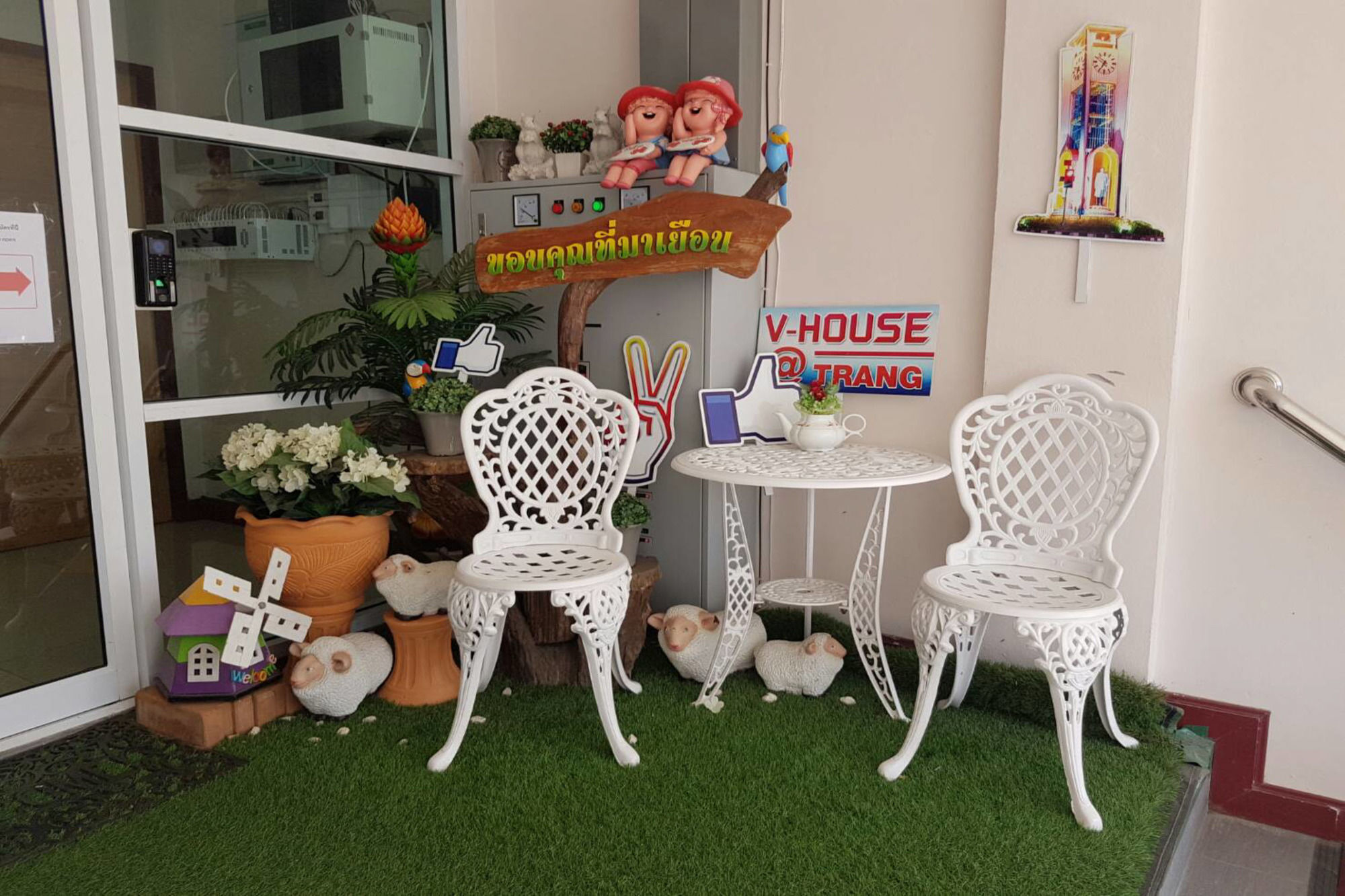 V-House Hotel Trang Εξωτερικό φωτογραφία